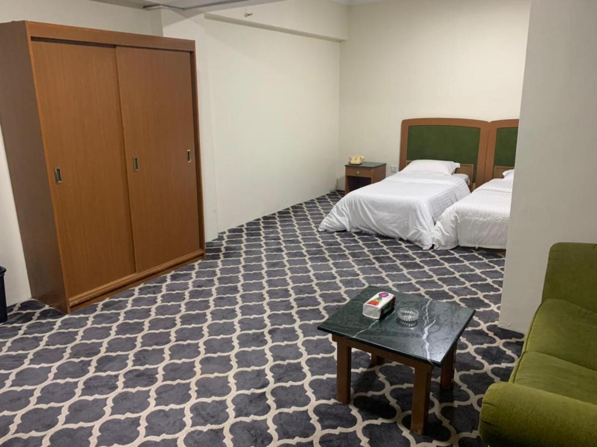 Al Aziziyah Hotel&suites Hamisz-Musait Kültér fotó