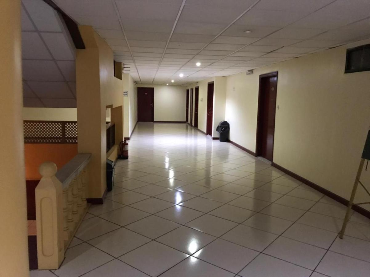 Al Aziziyah Hotel&suites Hamisz-Musait Kültér fotó