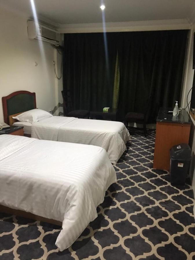 Al Aziziyah Hotel&suites Hamisz-Musait Kültér fotó