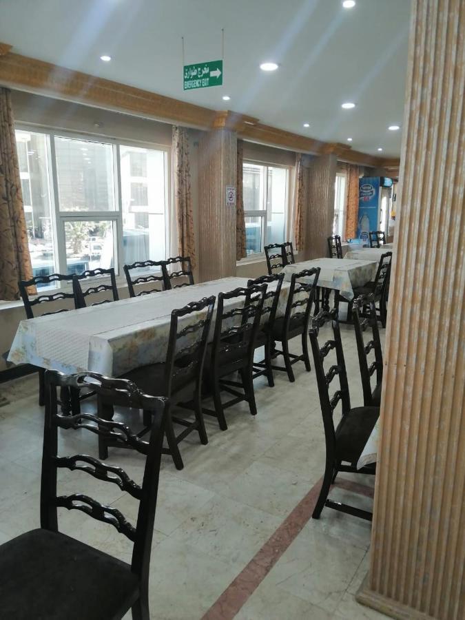 Al Aziziyah Hotel&suites Hamisz-Musait Kültér fotó