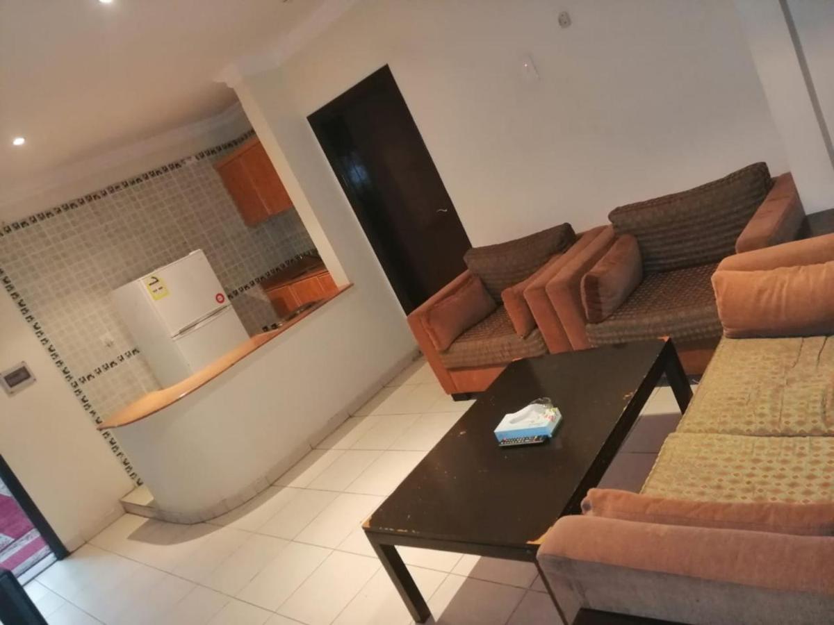Al Aziziyah Hotel&suites Hamisz-Musait Kültér fotó