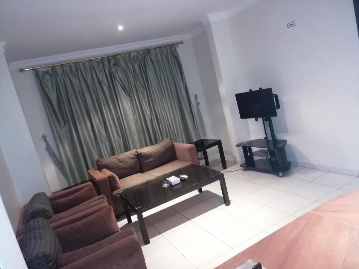 Al Aziziyah Hotel&suites Hamisz-Musait Kültér fotó
