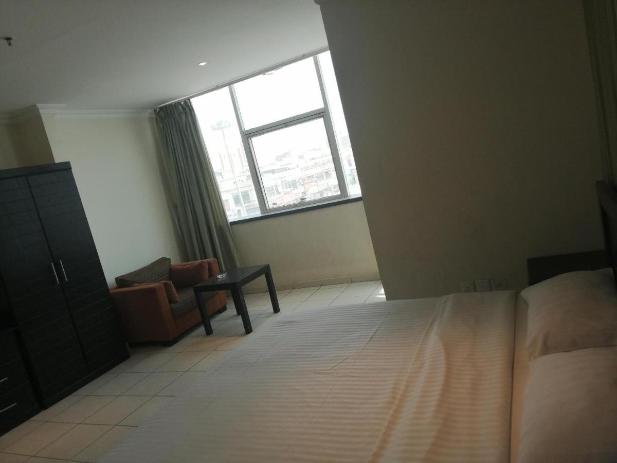 Al Aziziyah Hotel&suites Hamisz-Musait Kültér fotó
